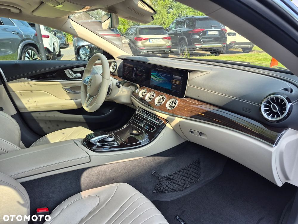 Mercedes-Benz CLS - 27