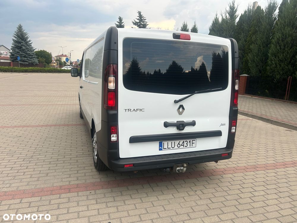 Renault Trafic - 12