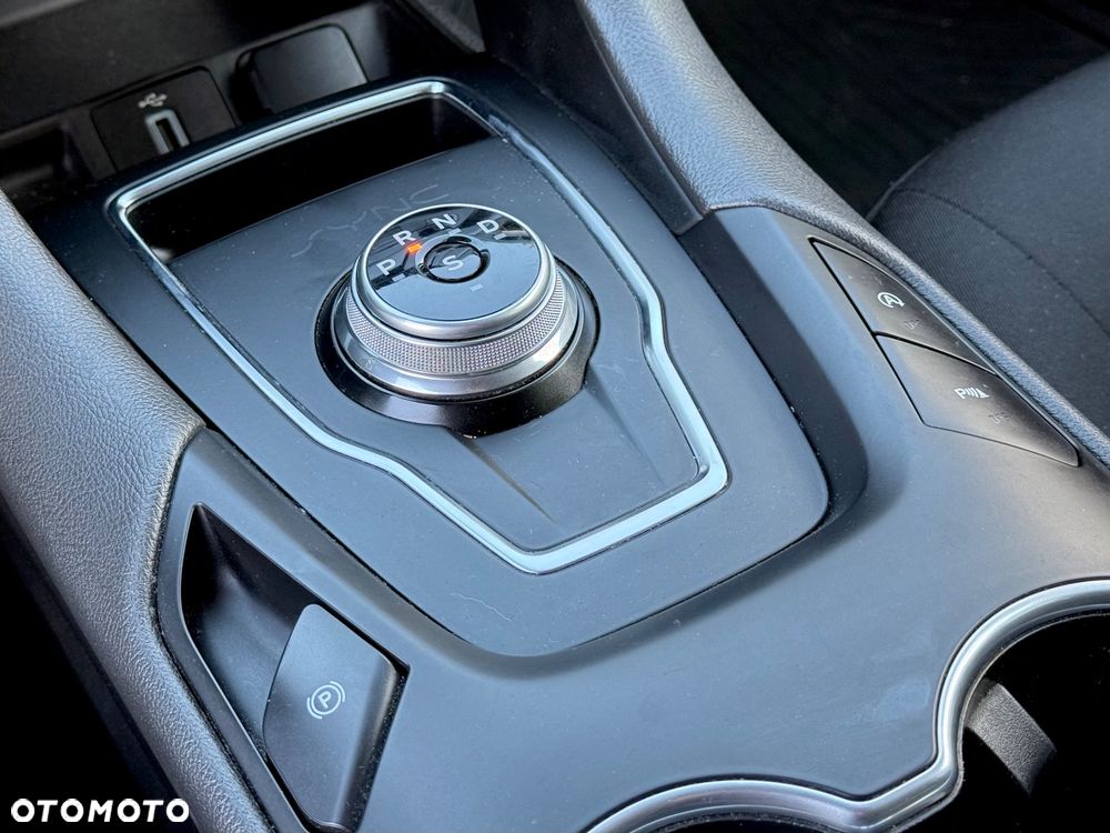 Ford Mondeo - 13