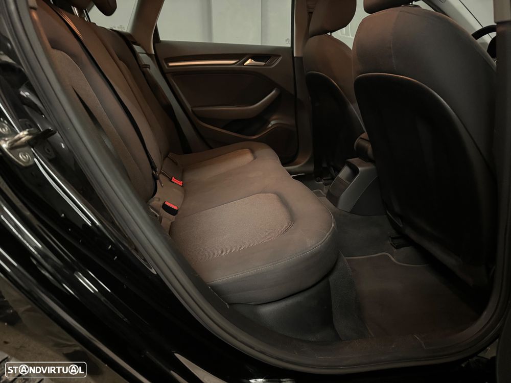 Audi A3 Sportback 1.6 TDI Sport - 10