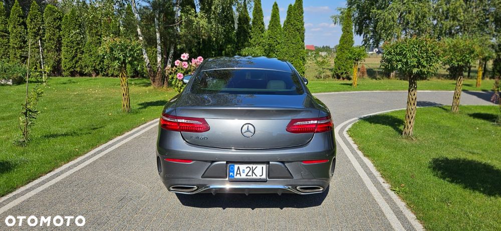 Mercedes-Benz Klasa E 400 - 9