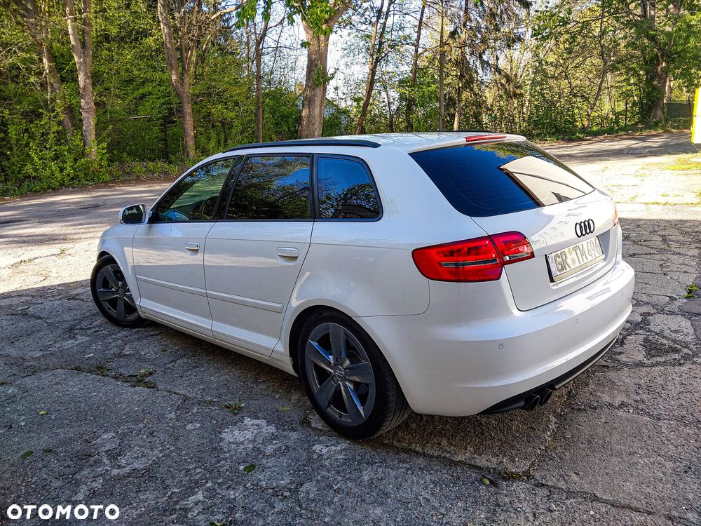 Audi A3 Sportback 1.4 TFSI S Line Sportpaket plus - 20
