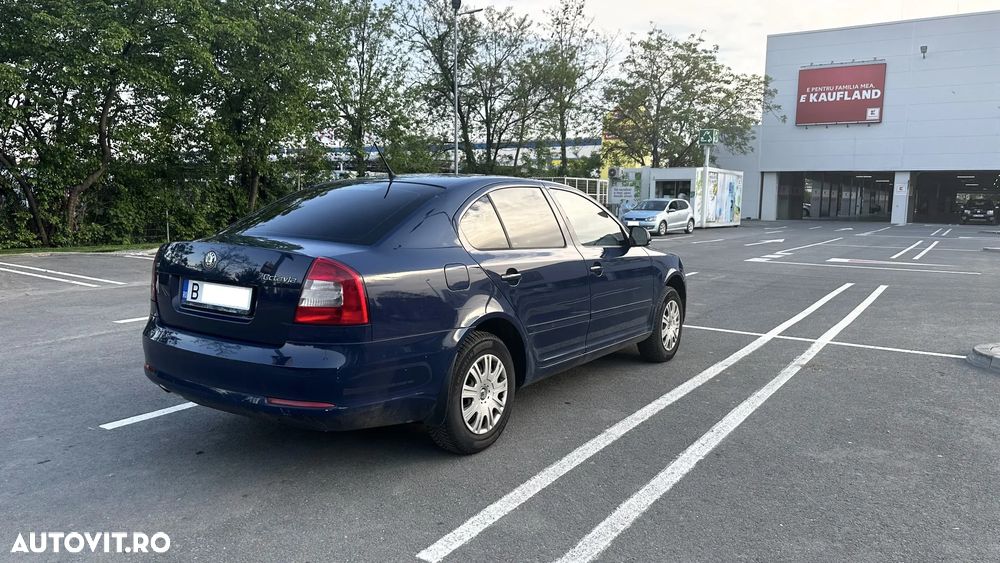 Skoda Octavia 1.6 TDI AMBITION - 7