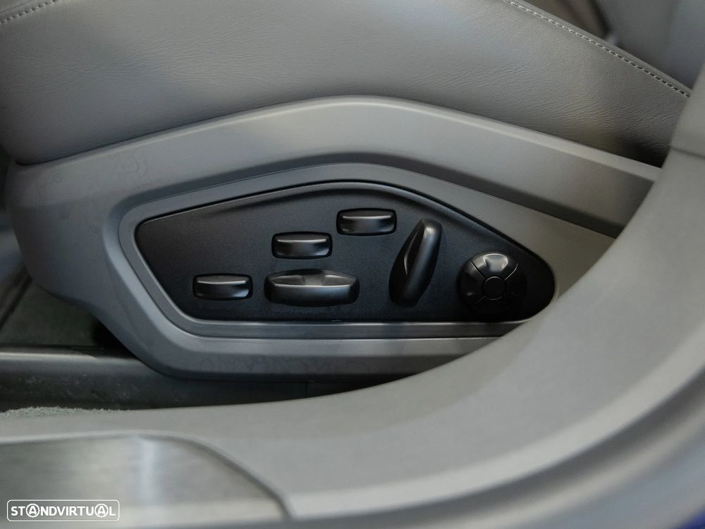 Porsche Taycan 4S Bateria Performance Plus - 16