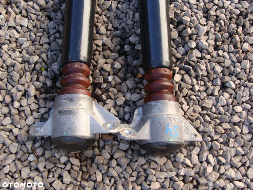 amortyzatory tył komplet audi a4 s4 b8 8k0513035ab - 2