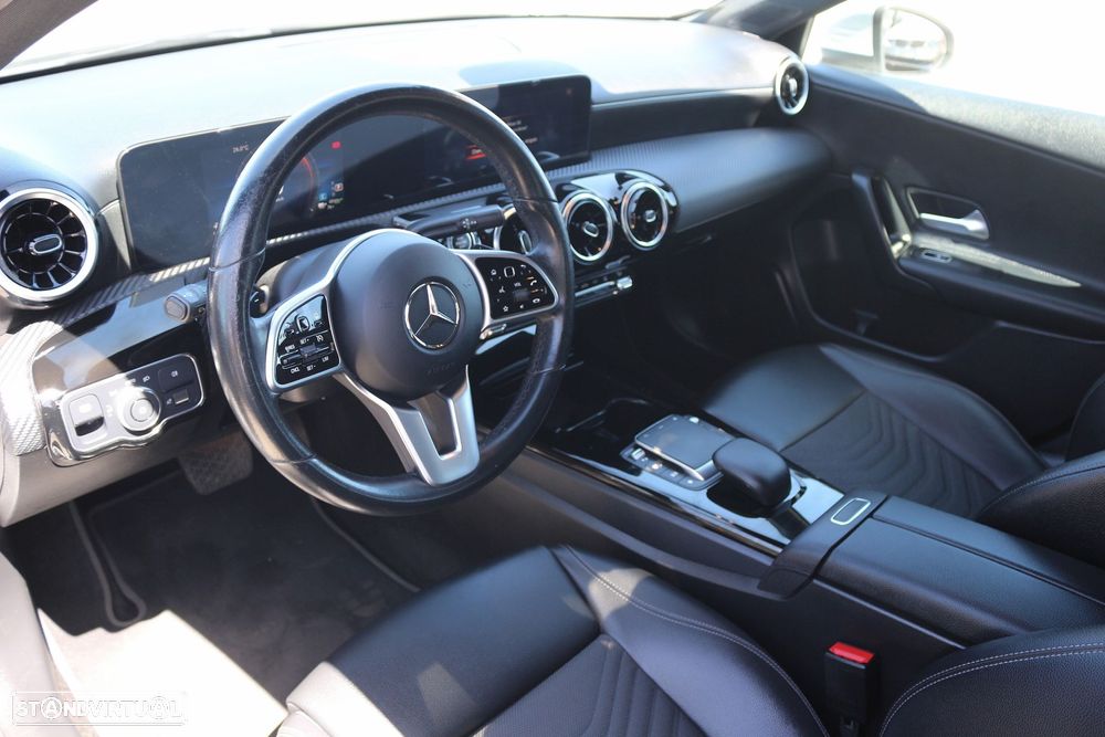 Mercedes-Benz A 250 e Style Plus - 22