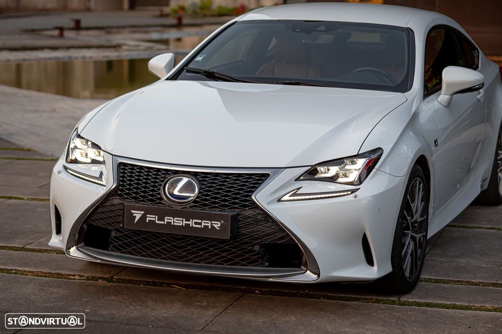 Lexus RC 300h F Sport+ - 11