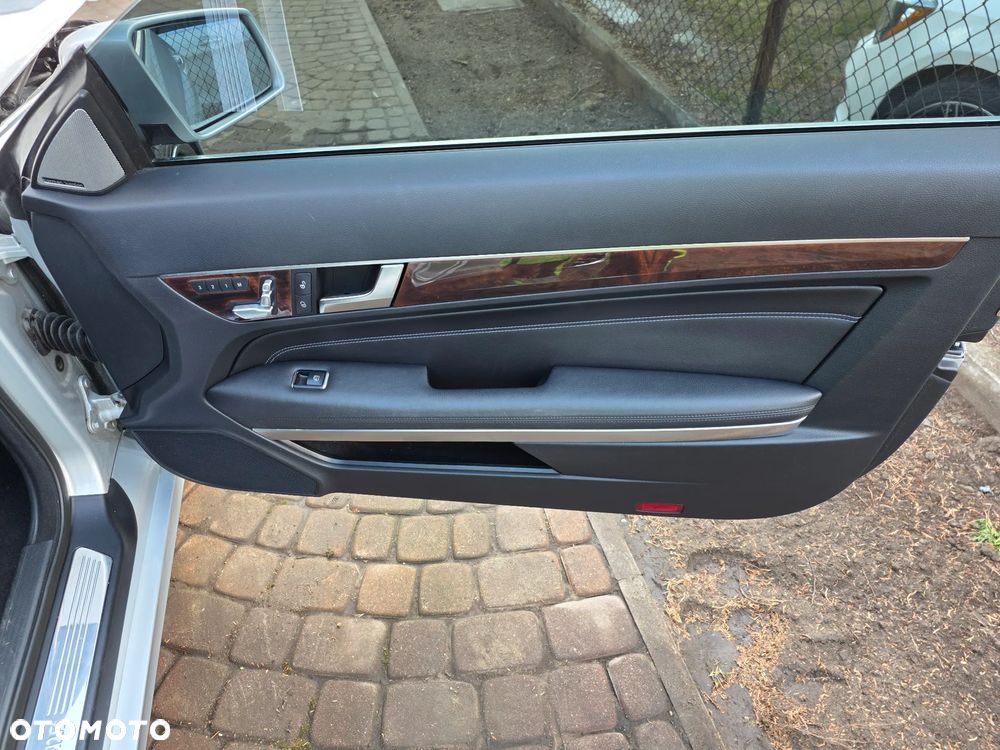 Mercedes-Benz Klasa E 350 7G-TRONIC - 18