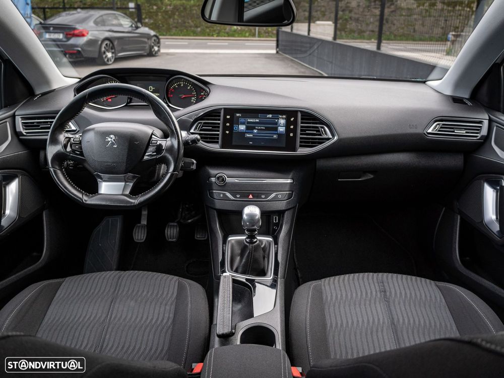 Peugeot 308 1.6 e-HDi Active - 31