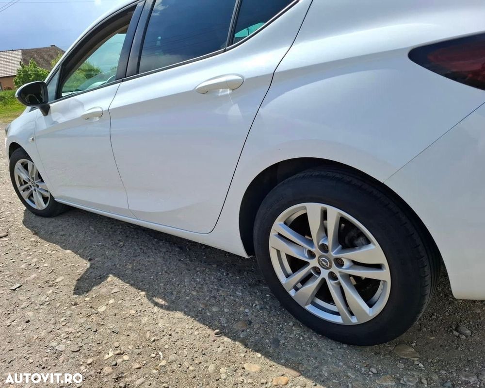 Opel Astra 1.6 CDTI ECOTEC Selection - 3