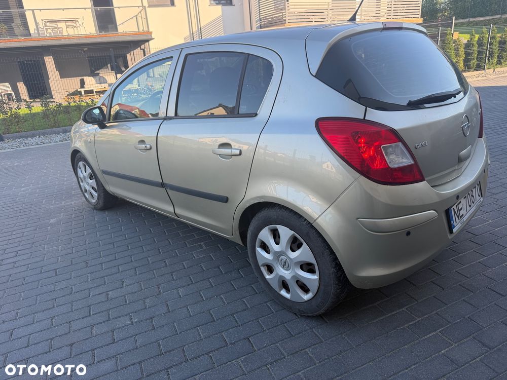 Opel Corsa - 7