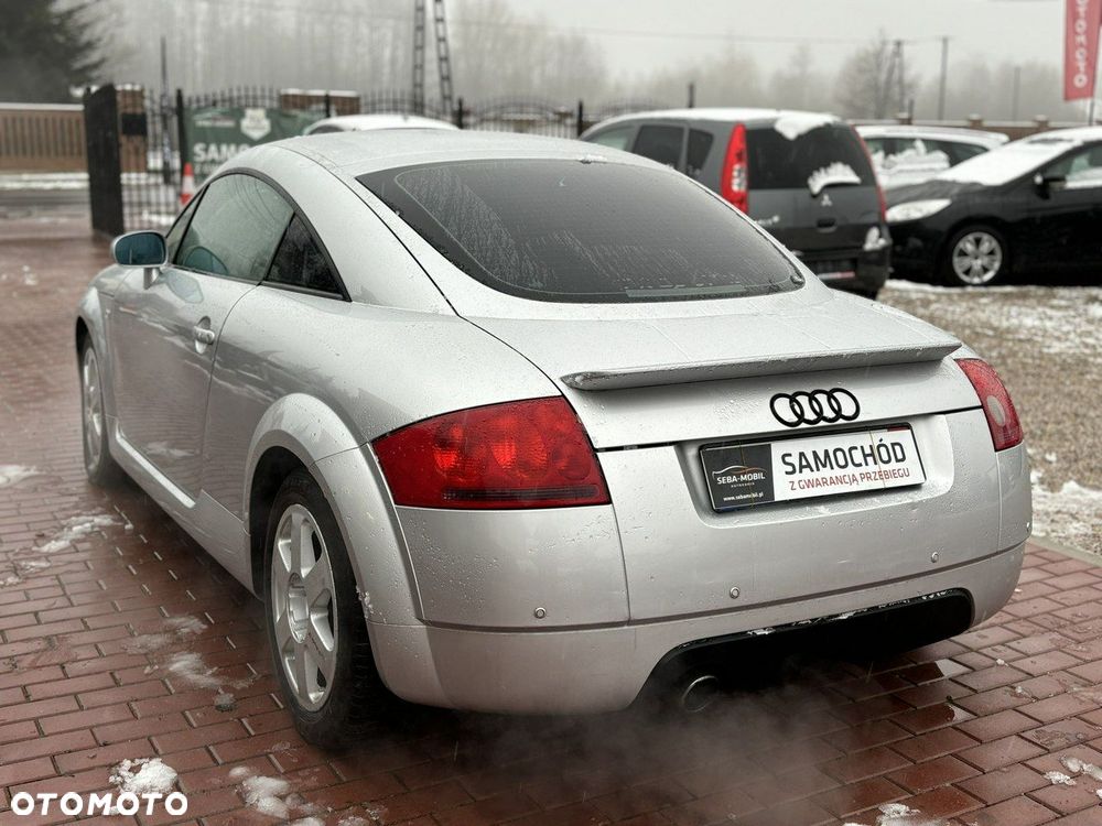 Audi TT Coupé - 10
