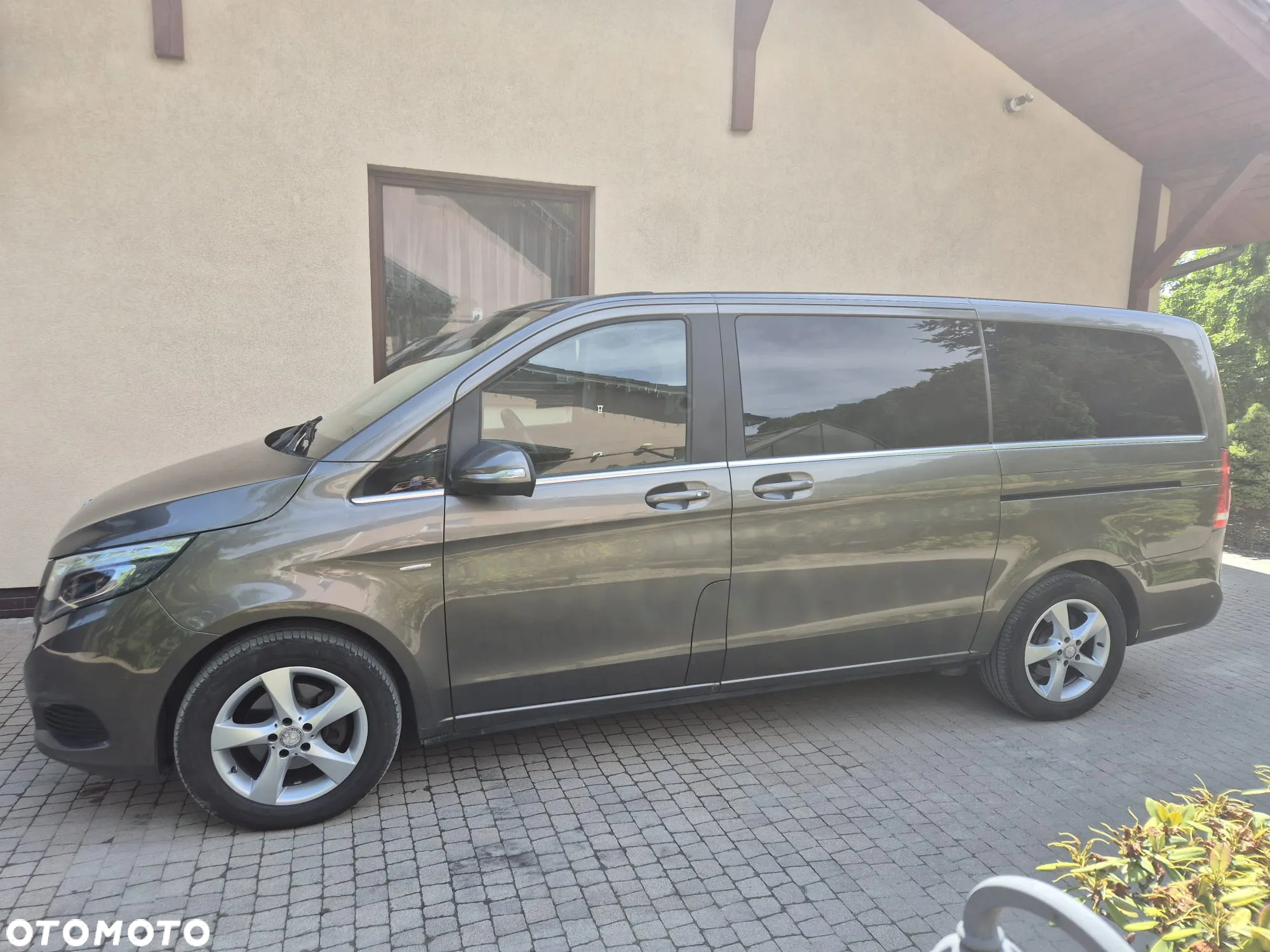 Mercedes-Benz Klasa V 220 CDI Avantgarde 7G-Tronic (d³ugi) - 7
