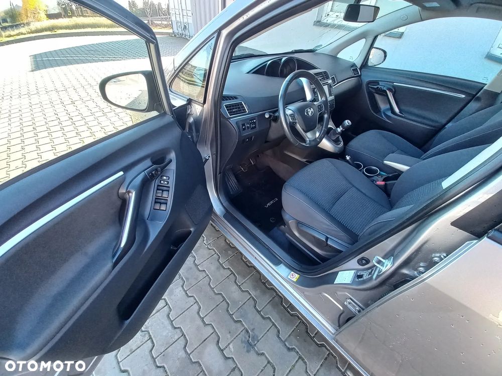 Toyota Verso 1.6 D-4D Active - 20