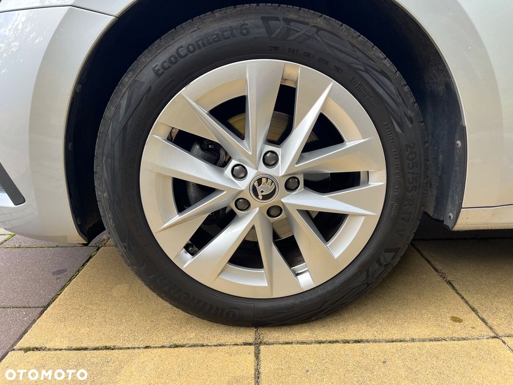 Skoda Octavia 1.5 TSI ACT Ambition - 21