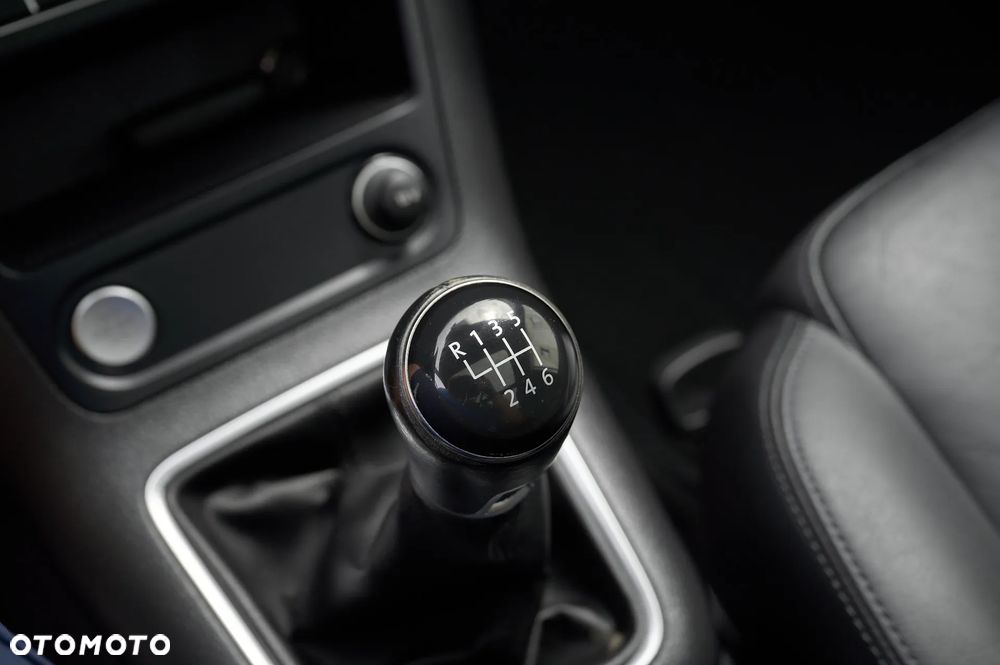 Volkswagen Tiguan 2.0 TDI R-Style - 32