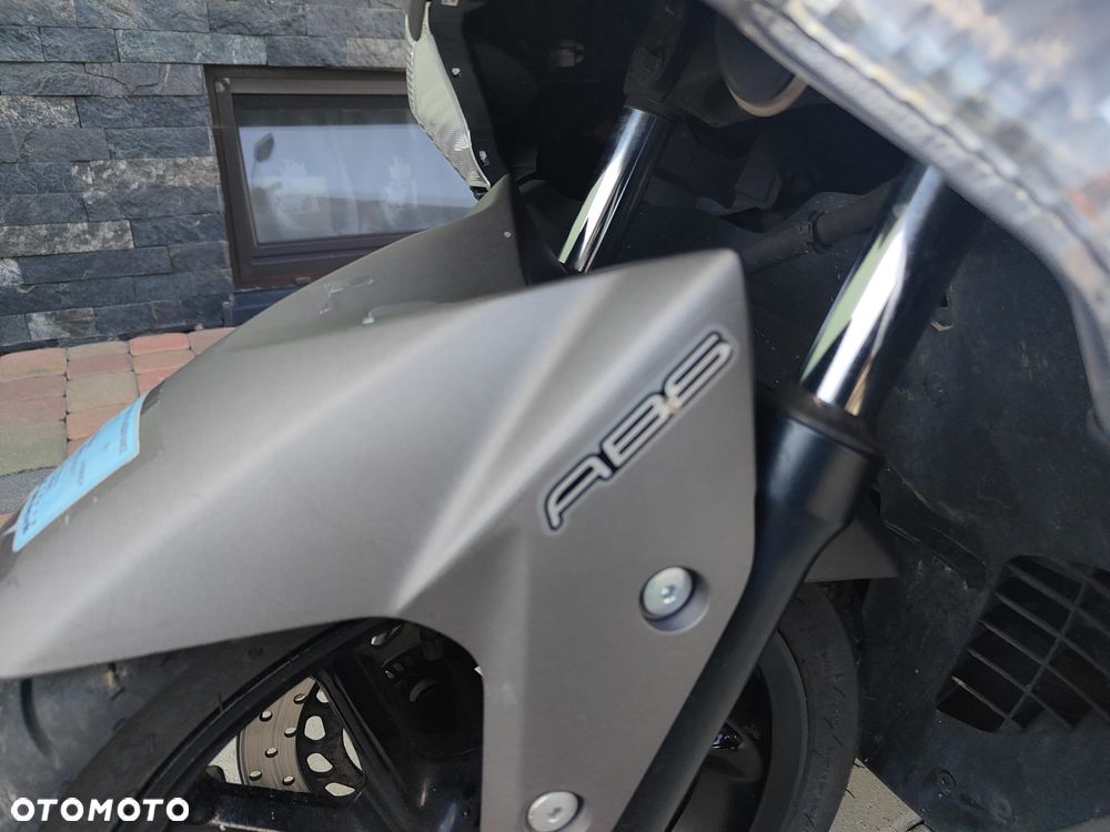 Yamaha NMAX - 6