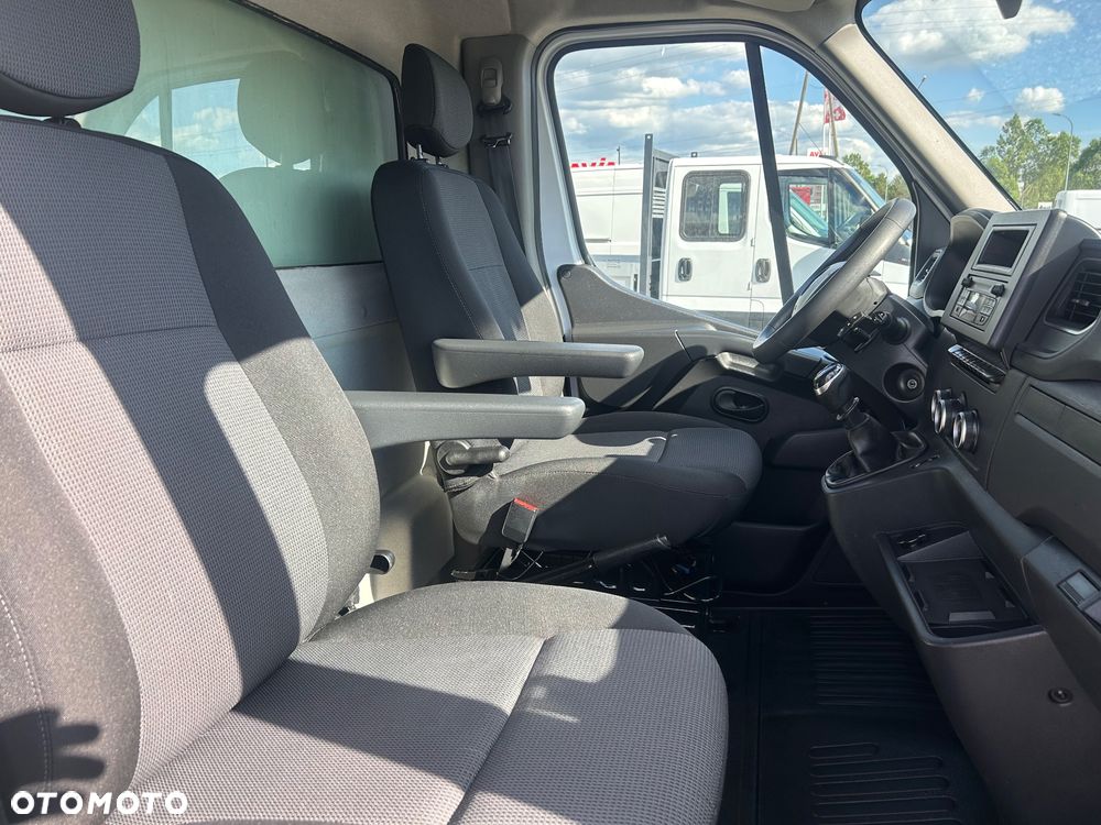 Renault Master - 18