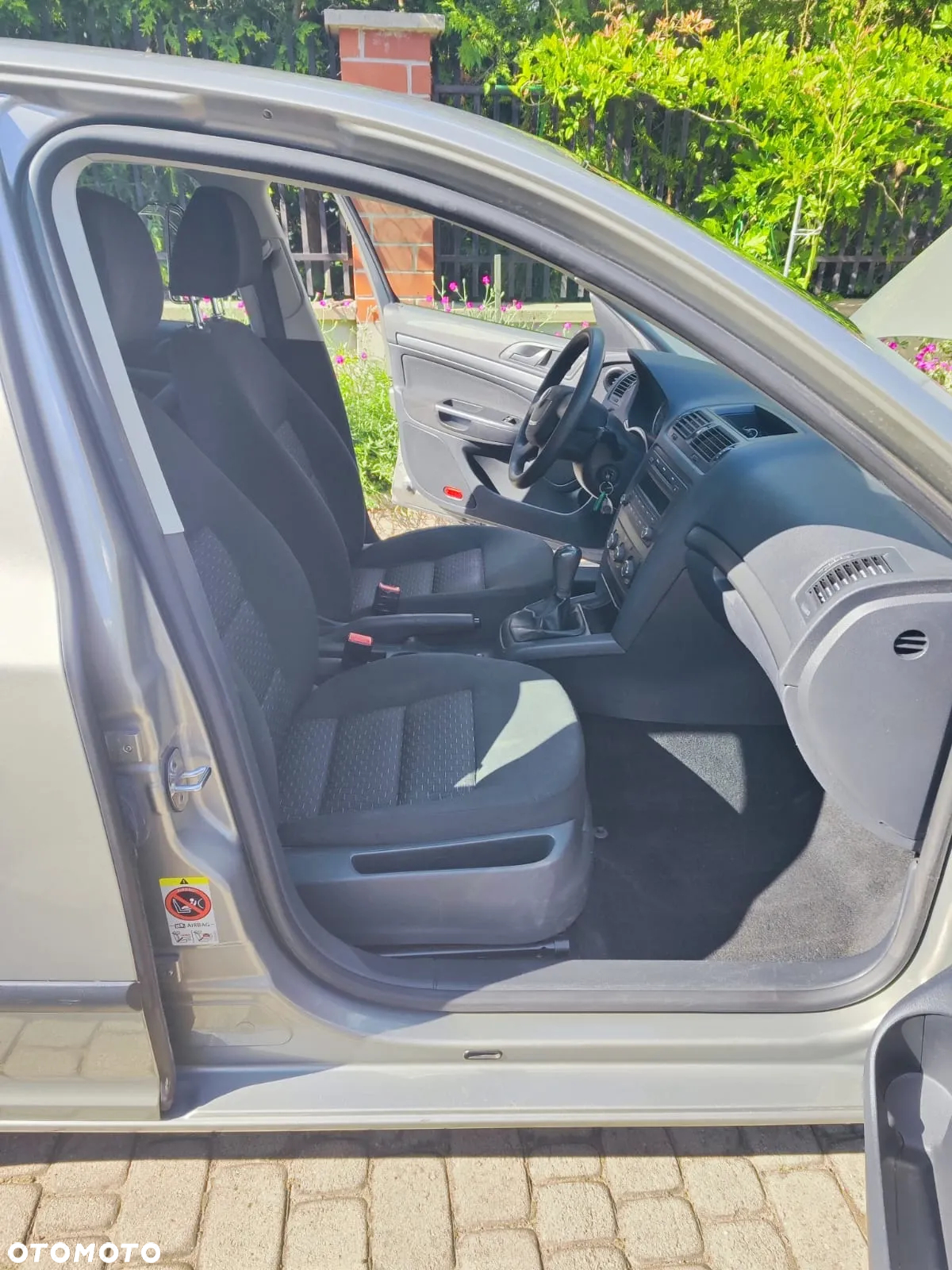 Skoda Octavia 1.6 Mint - 9