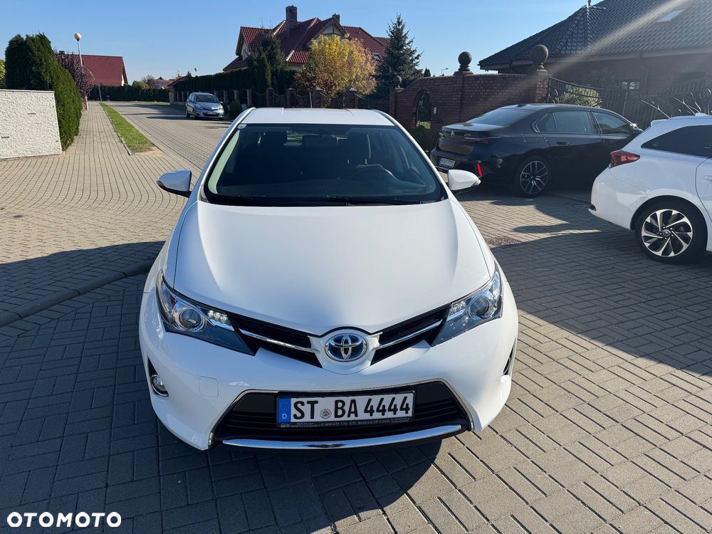 Toyota Auris ver-1-8-vvt--i-hybrid-automatik-touring-sports-comfort - 2