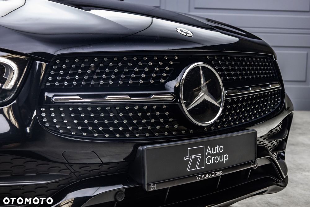 Mercedes-Benz GLC 300 d 4-Matic - 36