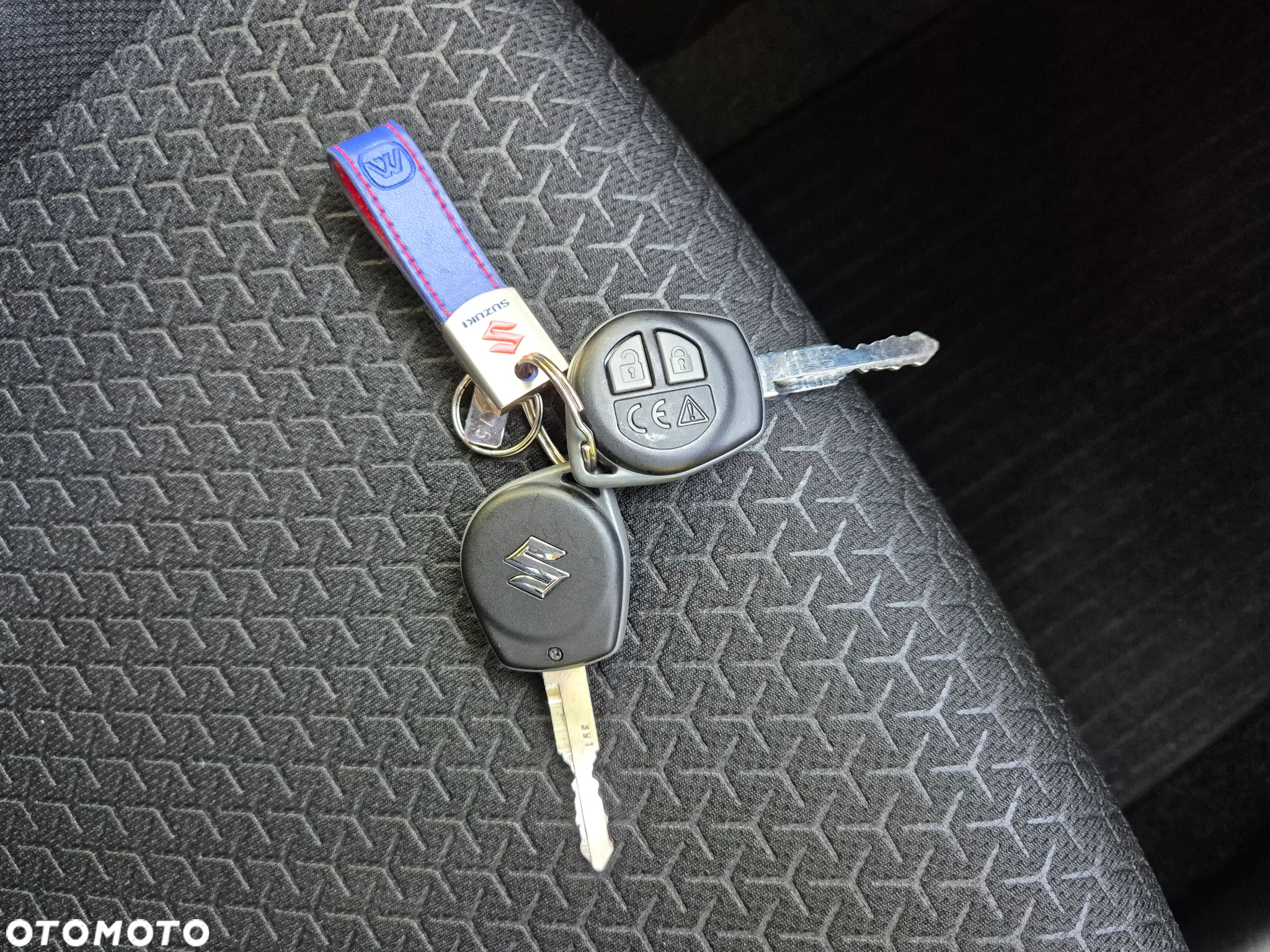 Suzuki Swift 1.2 Dualjet SHVS Premium CVT - 35