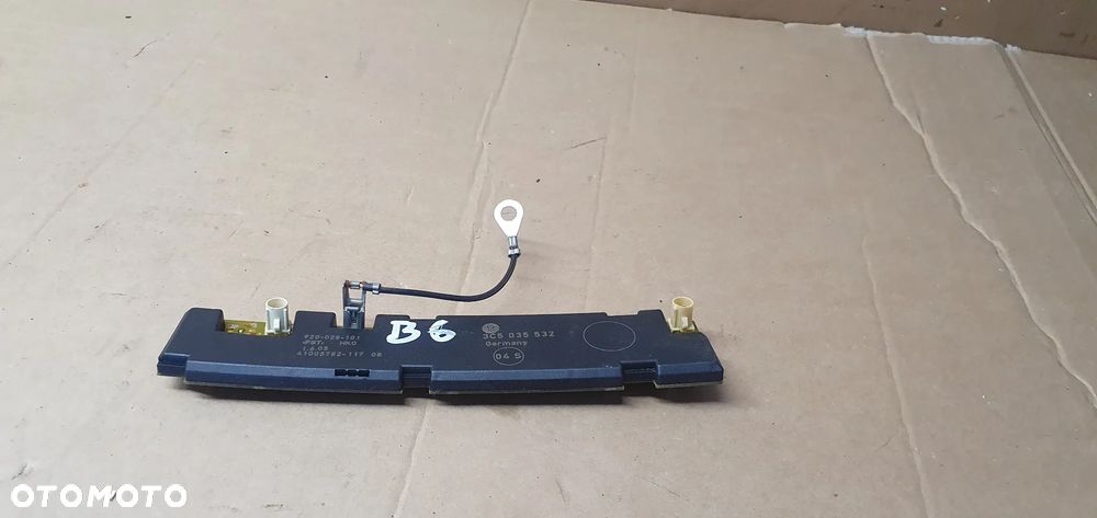 Wzmacniacz antenowy anteny VW Passat B6 3C5035532 - 2