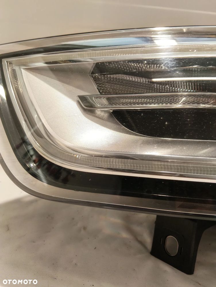 Audi Q3 8U XENON PRZÓD STRONA LEWA 8U0941031 - 4