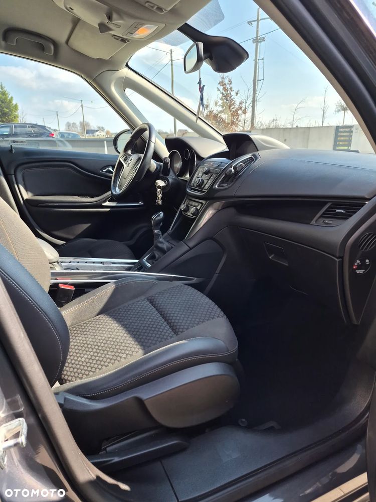 Opel Zafira Tourer 2.0 CDTI ecoFLEX Start/Stop Edition - 8