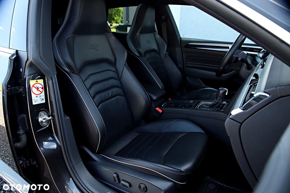 Volkswagen Arteon 2.0 TDI 4Motion R-Line DSG - 27