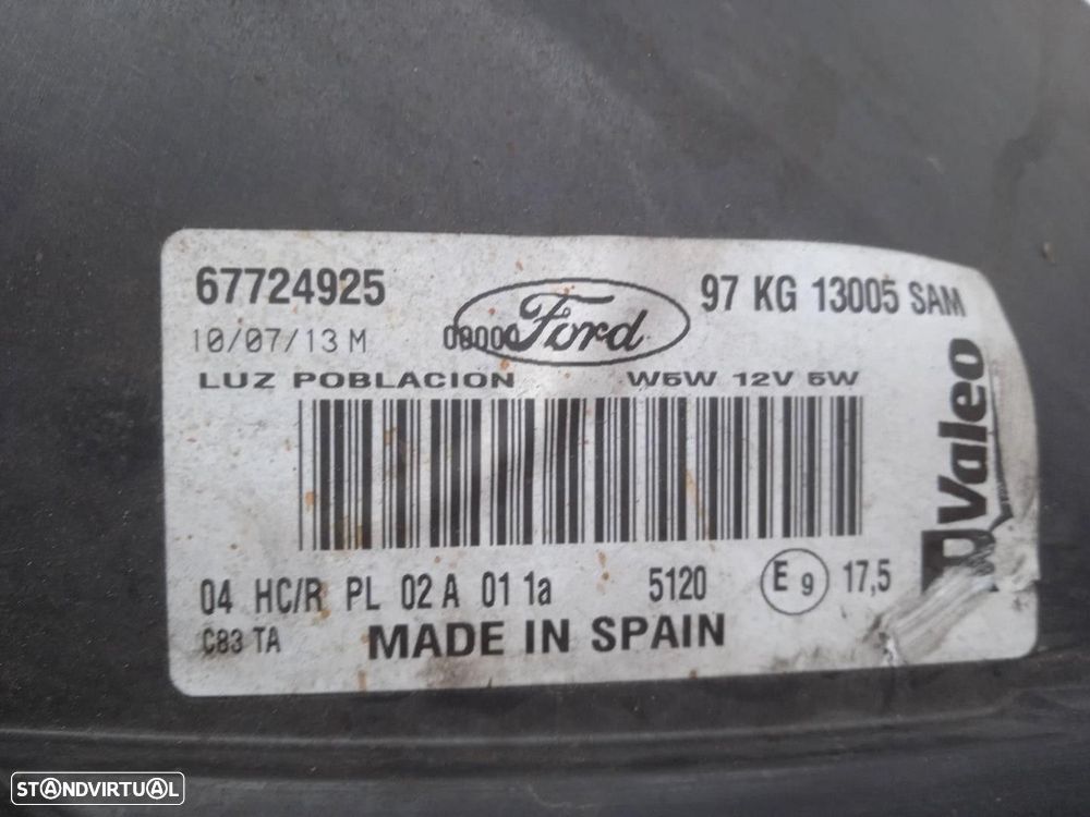 FAROL DIREITO FORD KA 2005 - 2