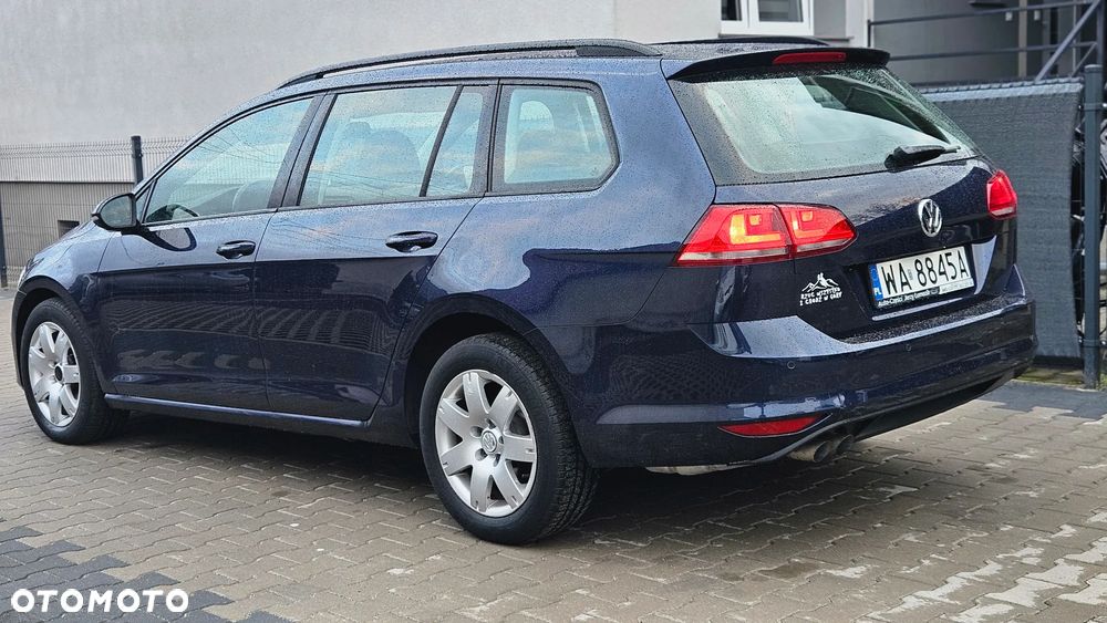 Volkswagen Golf 2.0 TDI BlueMotion Technology Edition - 26