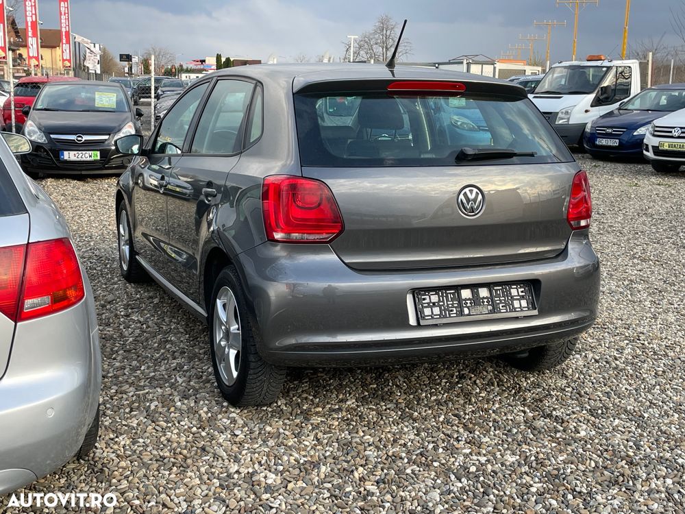 Volkswagen Polo 1.2 Blue Motion Technology Comfortline - 15