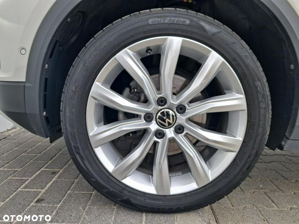 Volkswagen T-Roc - 10