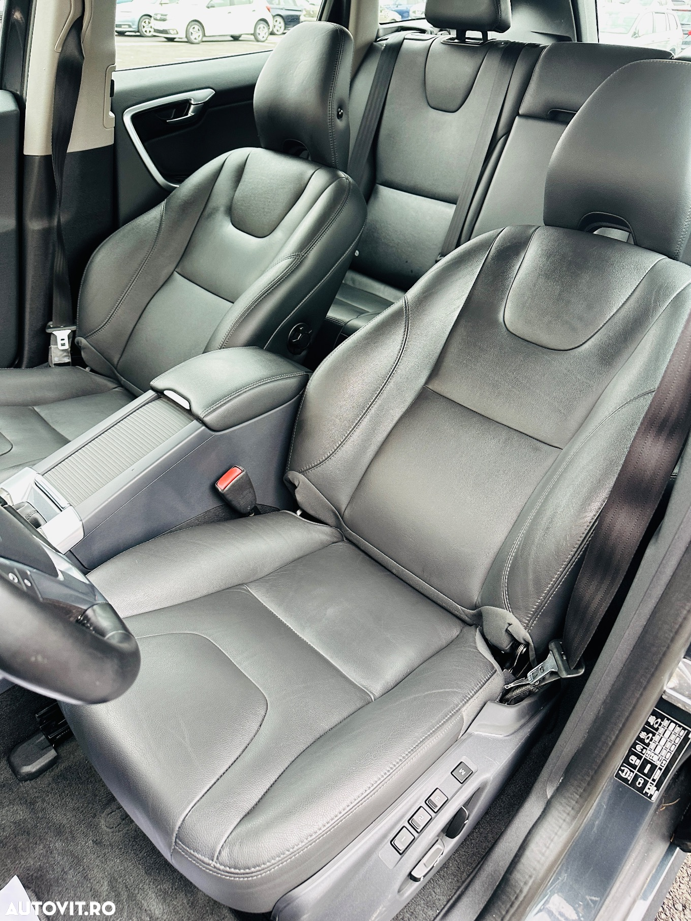 Volvo XC 60 D3 Start-Stop Summum - 18
