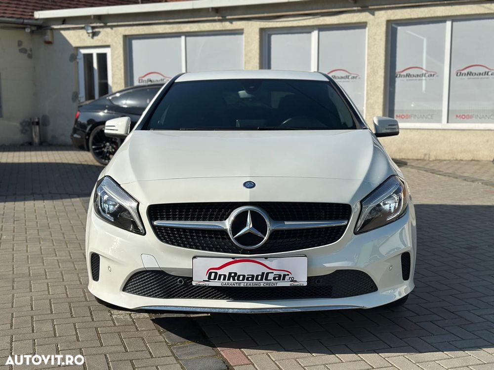 Mercedes-Benz A 180 7G-DCT Urban - 10