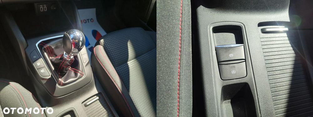 Ford Focus 1.5 EcoBlue Start-Stopp-System ST-LINE X - 23