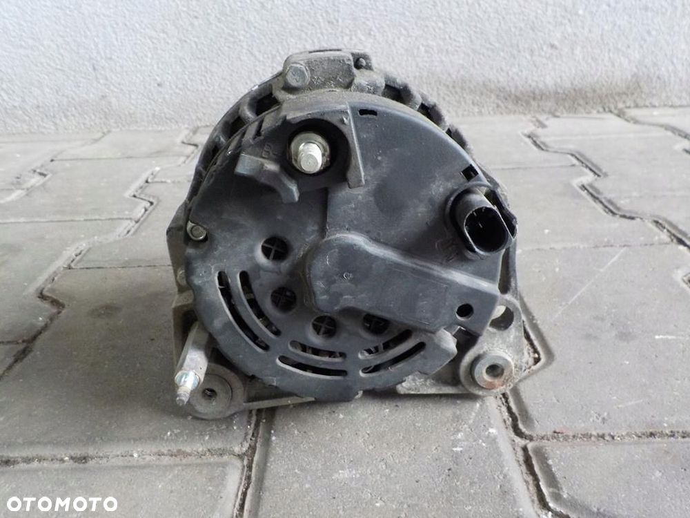 VW T4 LT 2.5 TDI ALTERNATOR - 4