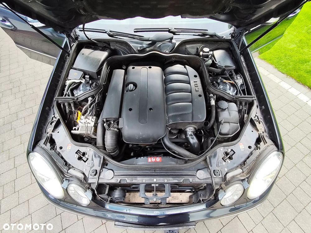 Mercedes-Benz Klasa E - 16