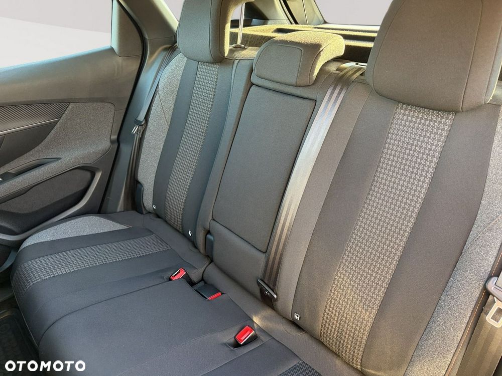 Peugeot 3008 1.2 PureTech Active S&S - 24