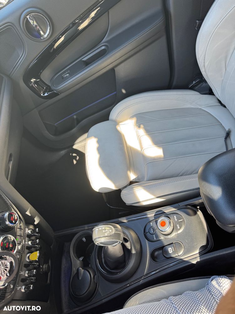 Mini Countryman - 17