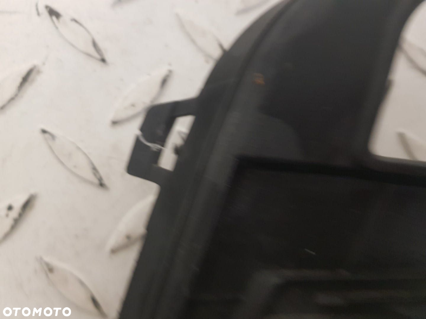 KRATKA ZDERZAK SEAT LEON III LIFT PRAWA 5F0853666G - 3
