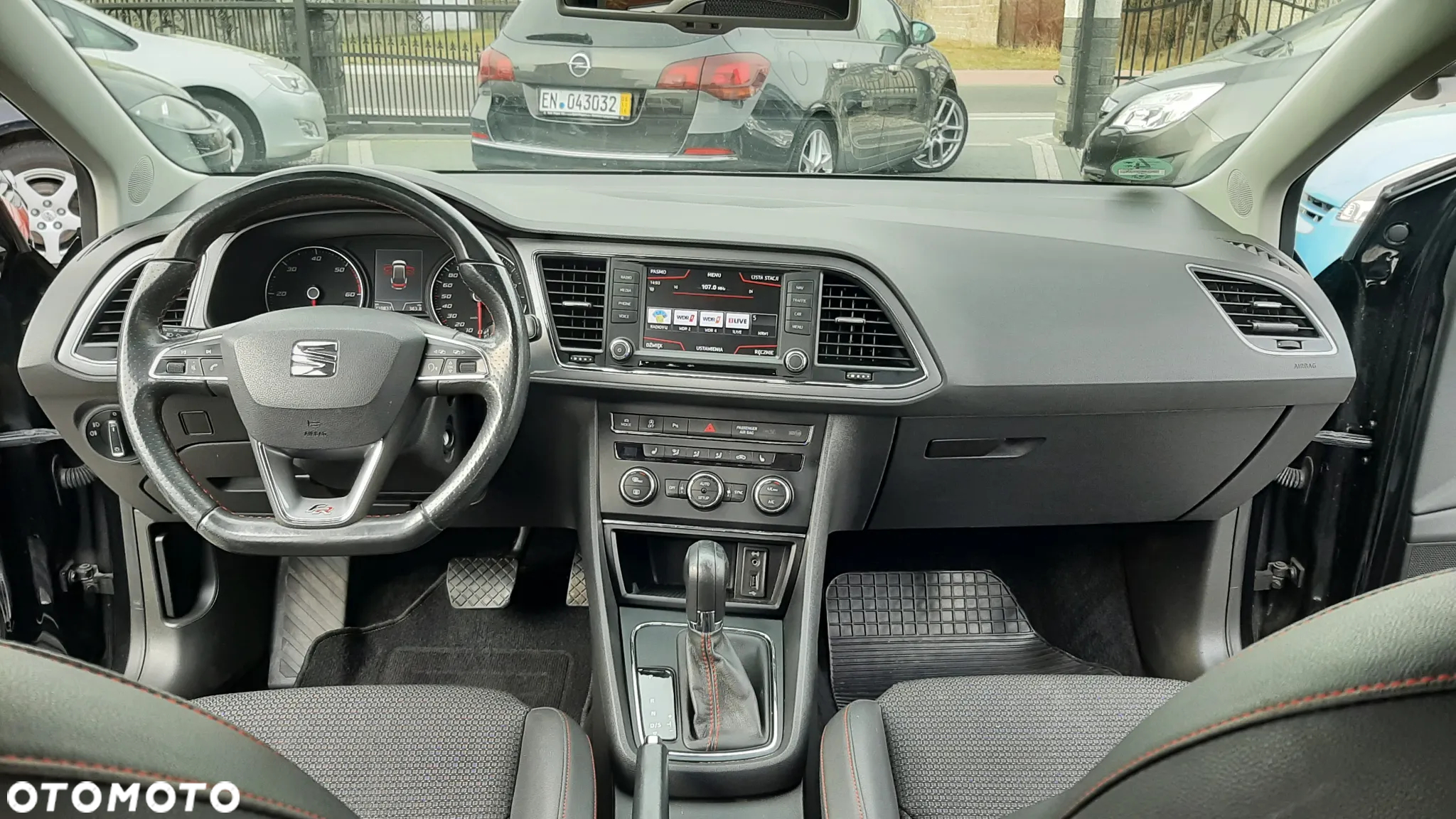 Seat Leon 2.0 TDI FR S&S DSG EU6 - 17