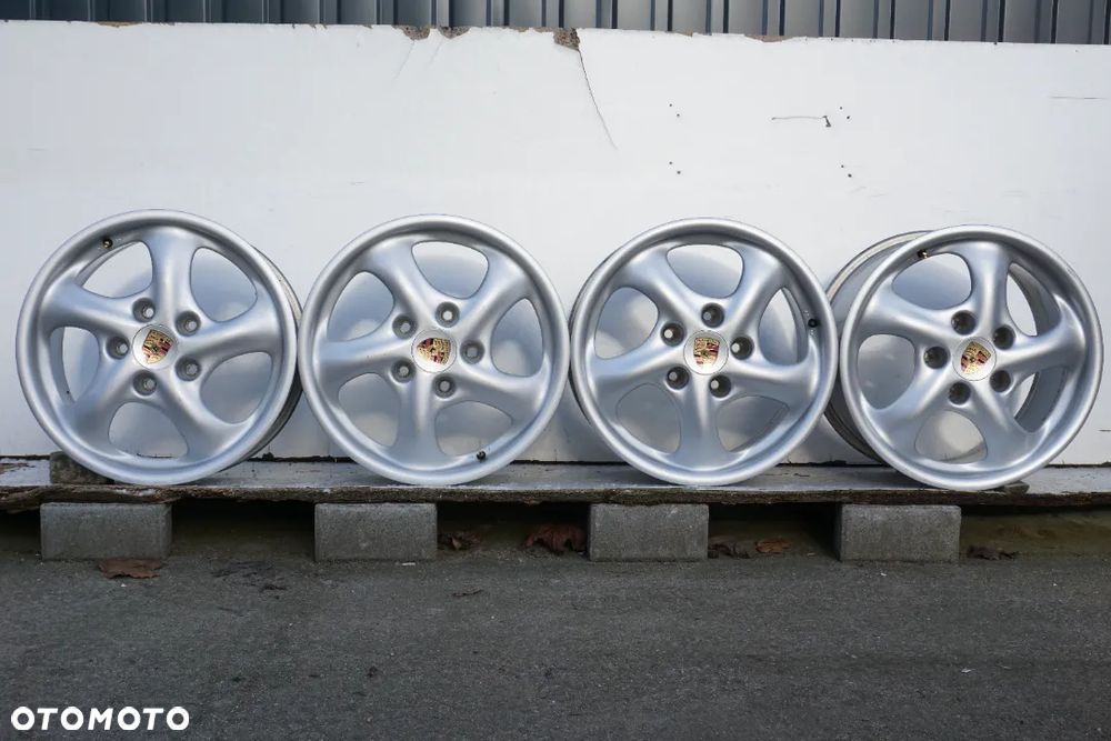 Porsche 986 boxter 7J 8,5J 17 5x130 - 4