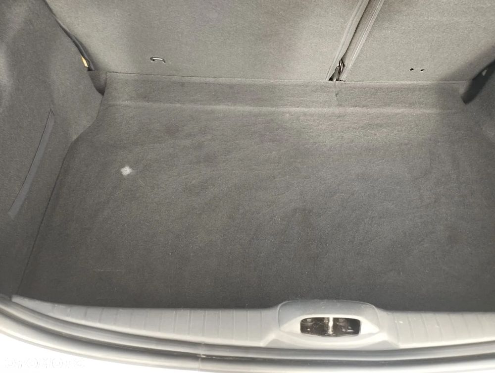 Peugeot 208 1.2 PureTech Style - 9