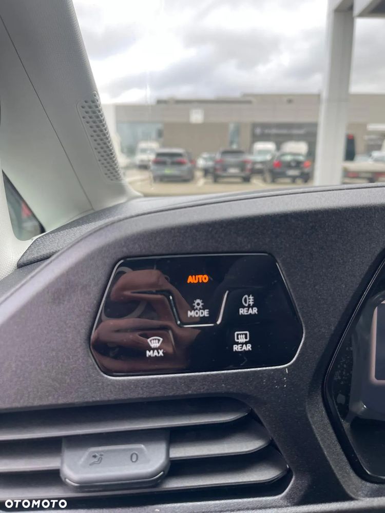 Volkswagen Caddy Maxi 2.0 TDI - 22