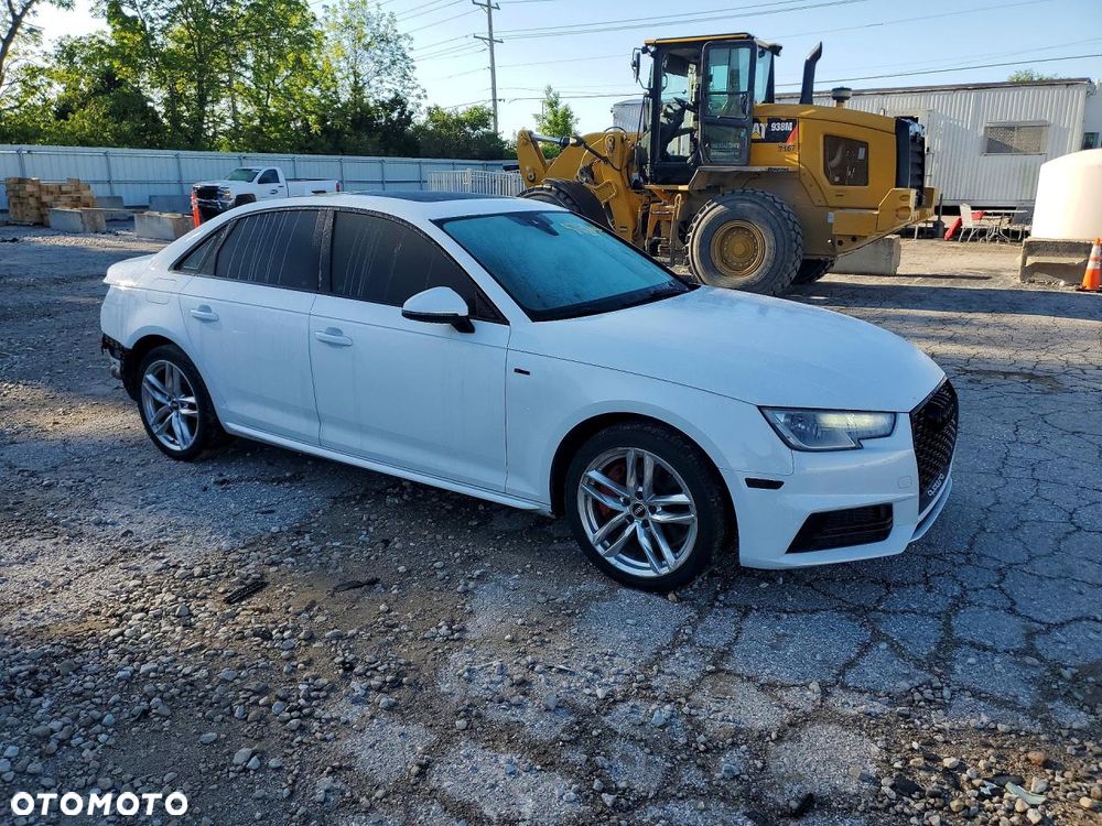Audi A4 Limousine - 5