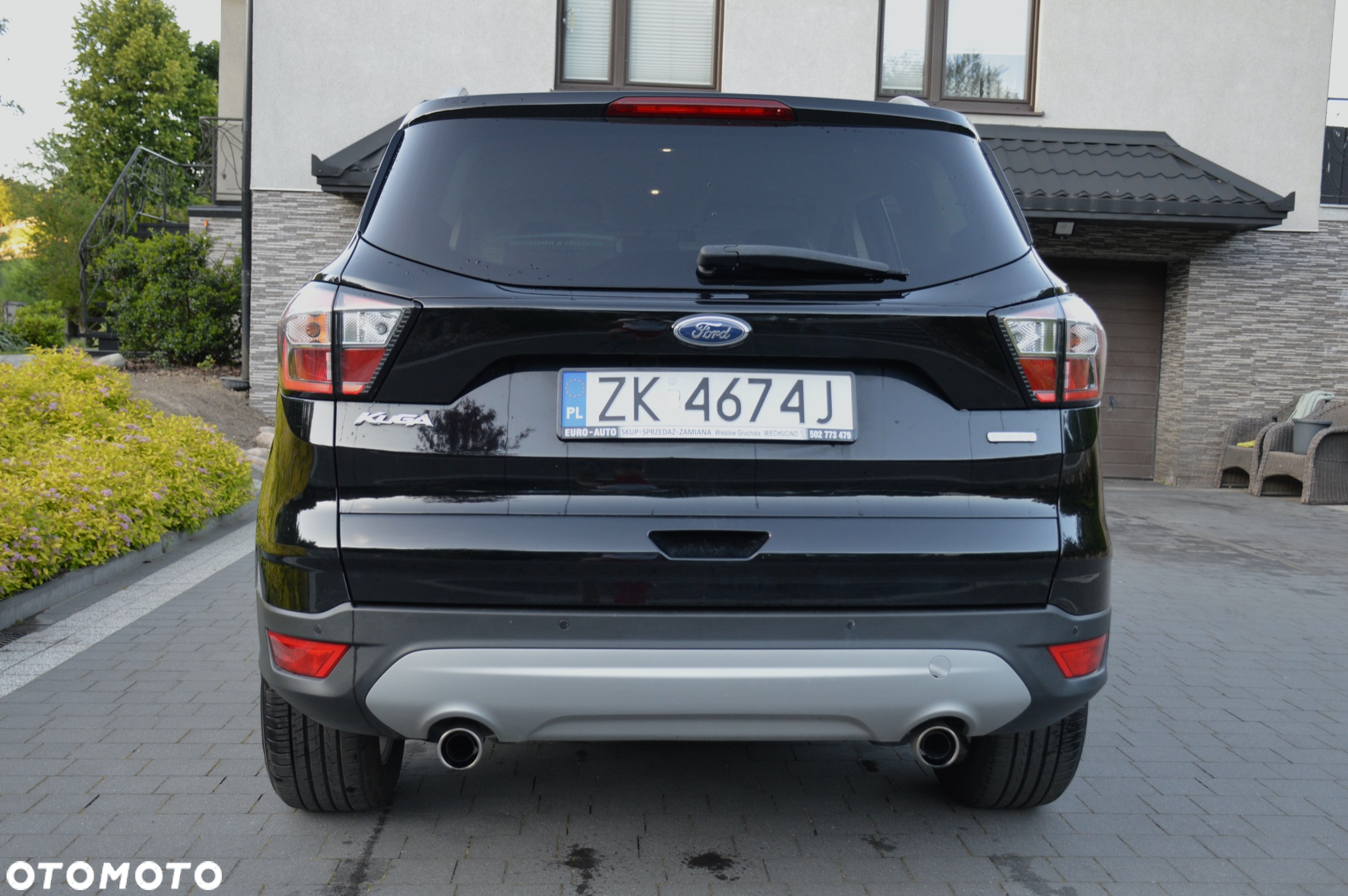 Ford Kuga 1.5 EcoBoost 2x4 Black & Silver - 6