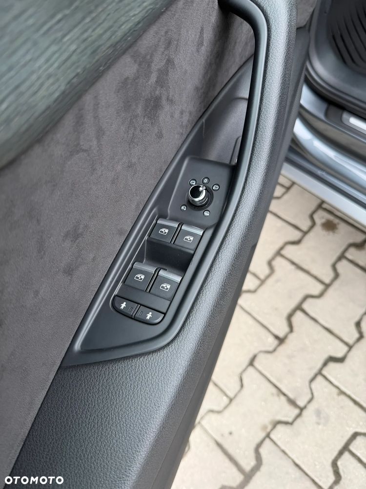 Audi A4 Allroad - 34