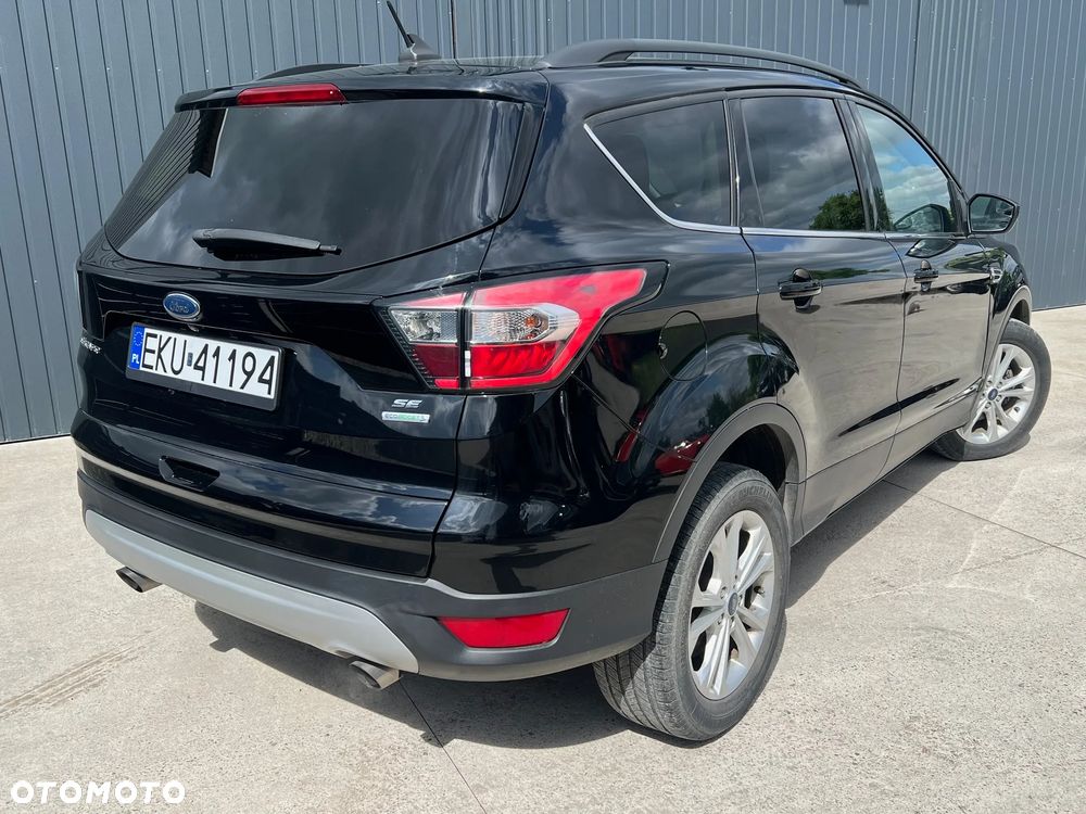Ford Escape - 4